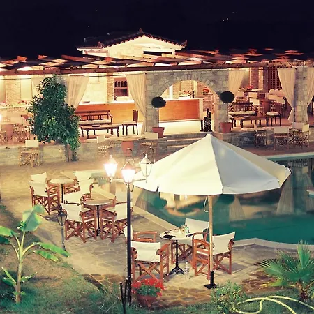 Nicolas Village Club Konukevi