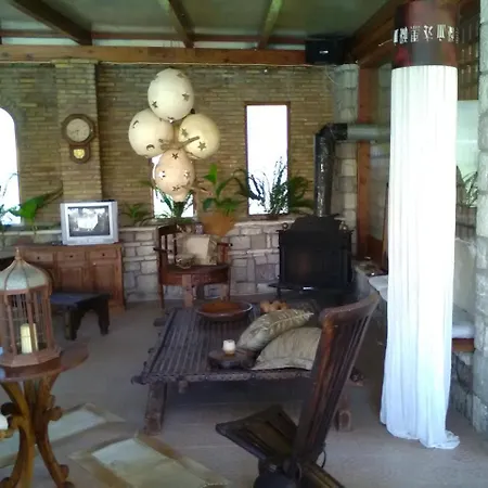 Penzion Nicolas Village Club Neos Erineos