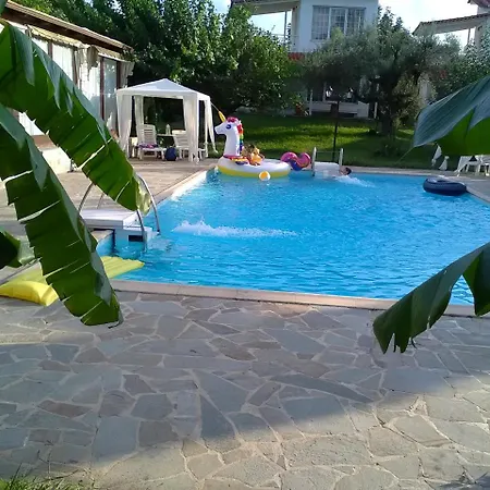 Nicolas Village Club Pensjonat *