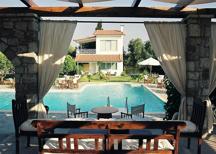 Nicolas Village Club