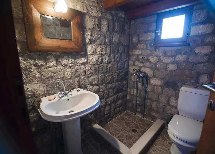 Nicolas Village Club Affittacamere 3*